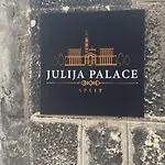 Julija Palace Apartamento