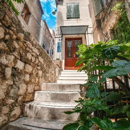 Apartment Julija Palace Split