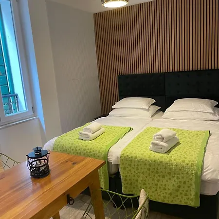 Апартаменты Julija Palace *